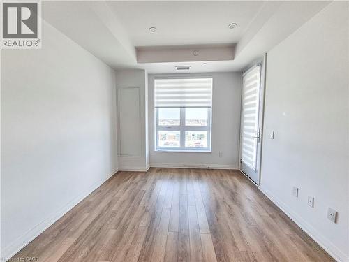 101 Golden Eagle Road Unit# 511, Waterloo, ON - Indoor Photo Showing Other Room