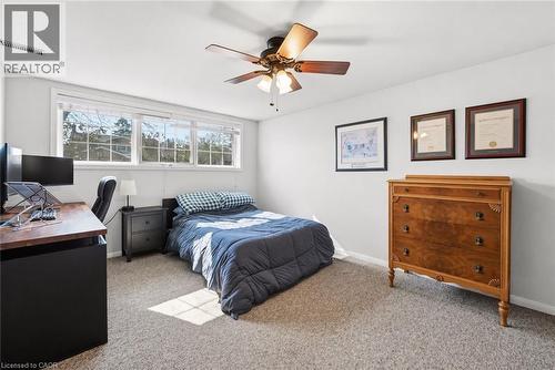 3299 Spruce Avenue, Burlington, ON - Indoor Photo Showing Bedroom