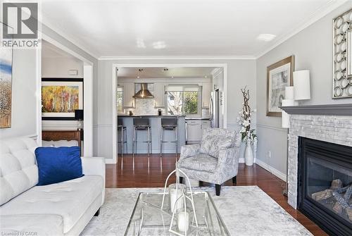 3299 Spruce Avenue, Burlington, ON - Indoor Photo Showing Living Room With Fireplace