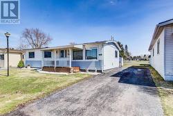 21 FAIRVIEW CRESCENT North Perth, ON N4W 3G8