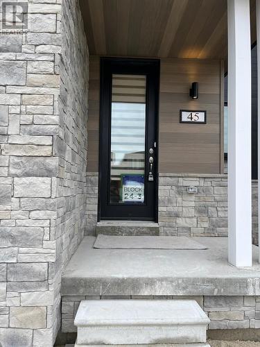 45 Eberhardt Drive E, Wasaga Beach, ON - Outdoor