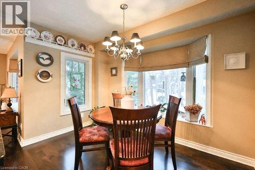 1048 Veroli Court, Mississauga, ON - Indoor Photo Showing Dining Room