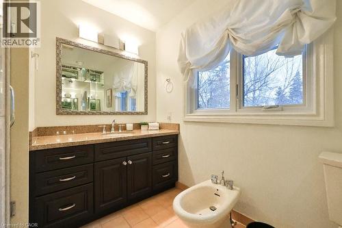 1048 Veroli Court, Mississauga, ON - Indoor Photo Showing Bathroom