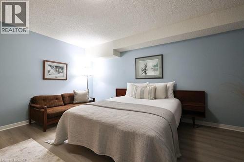 1048 Veroli Court, Mississauga, ON - Indoor Photo Showing Bedroom