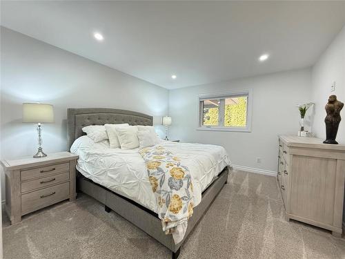 9 Waterloo Crescent, Brandon, MB - Indoor Photo Showing Bedroom