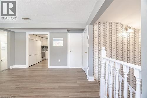 16 Royal Avenue, Hamilton, ON - Indoor Photo Showing Other Room
