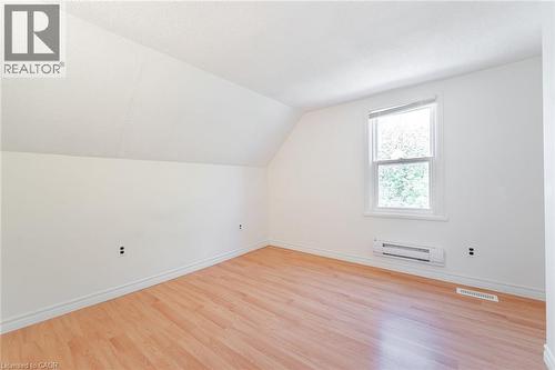 16 Royal Avenue, Hamilton, ON - Indoor Photo Showing Other Room