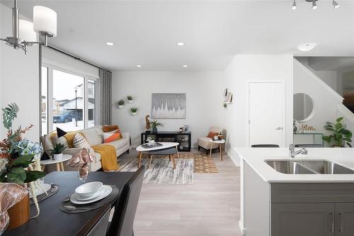 172 Moonlight Bay, Winnipeg, MB - Indoor