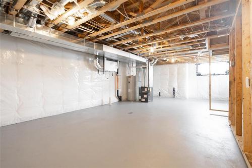 172 Moonlight Bay, Winnipeg, MB - Indoor Photo Showing Basement