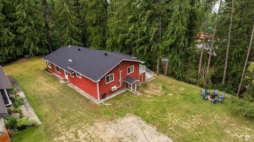 10219 Twin Bays Road, Twin Bays, BC - Outdoor