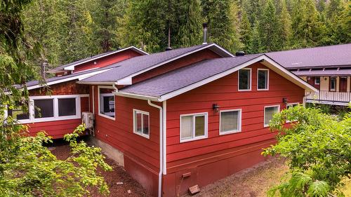 10219 Twin Bays Road, Twin Bays, BC - Outdoor