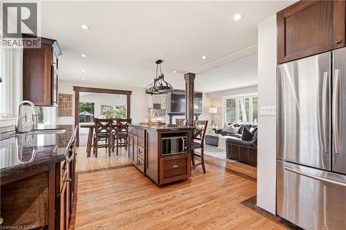 1189 Britannia Road, Burlington, ON - Indoor Photo Showing Kitchen With Upgraded Kitchen