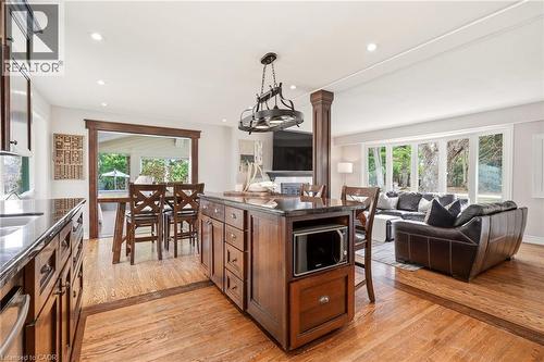 1189 Britannia Road, Burlington, ON - Indoor