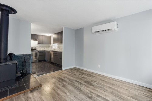 1007 Fabrick Dr, Qualicum Beach, BC 