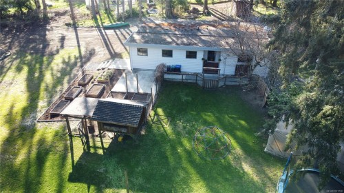 1007 Fabrick Dr, Qualicum Beach, BC 
