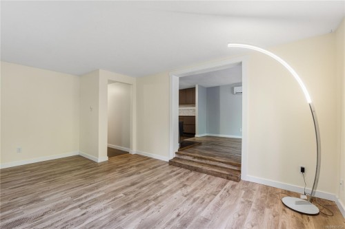 1007 Fabrick Dr, Qualicum Beach, BC 