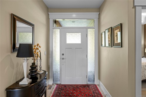 651 Eaglecrest Dr, Qualicum Beach, BC 