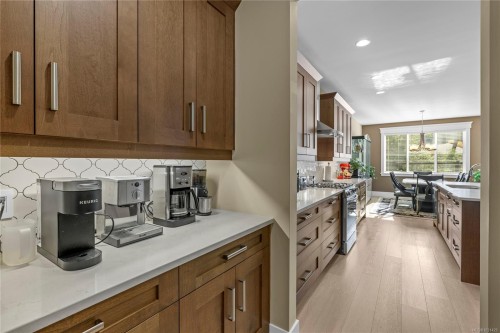 651 Eaglecrest Dr, Qualicum Beach, BC 