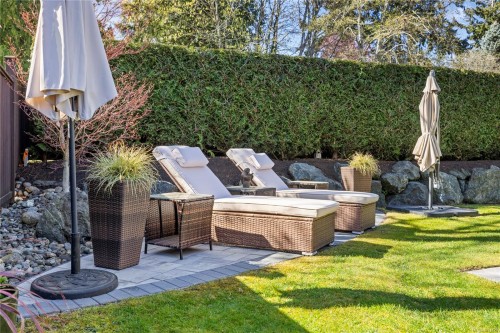 651 Eaglecrest Dr, Qualicum Beach, BC 