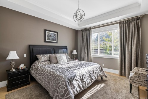 651 Eaglecrest Dr, Qualicum Beach, BC 