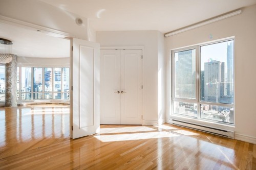 Master Bedroom - 1701-2000 Rue Drummond, Montréal (Ville-Marie), QC - Indoor Photo Showing Other Room