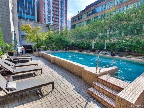 Pool - Ph-D-1200 Boul. De Maisonneuve O., Montréal (Ville-Marie), QC - Outdoor With In Ground Pool