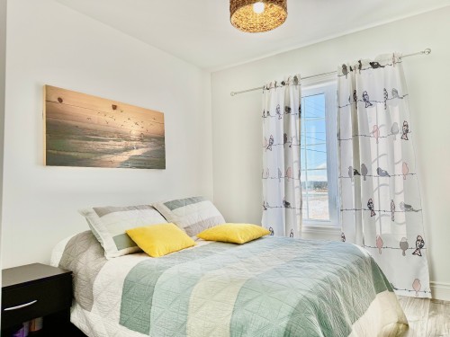 Autre - 456 Route 199, Les Îles-De-La-Madeleine, QC - Indoor Photo Showing Bedroom