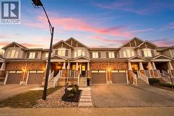 230 AVONSYDE Boulevard Unit# 31 Waterdown, ON L8B 1T9