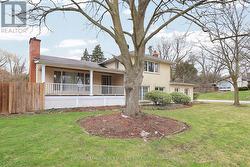 222 ALSCOT CRESCENT Oakville, ON L6J 4R4