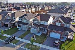 1502 DUNEDIN CRESCENT Oshawa, ON L1K 0T9