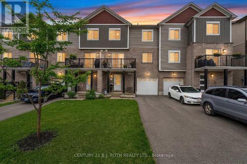 15 KODIAK TERRACE  Barrie, ON L9J 0J4