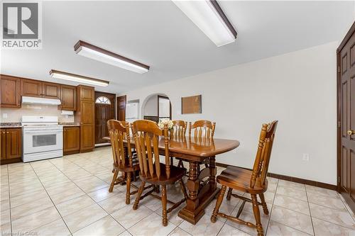 11 Forest Hill Crescent, Hamilton, ON - Indoor