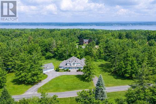 1946 Wilkinson Street - Photo 2