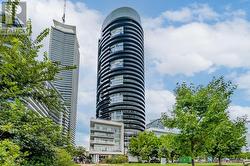 1706 - 80 MARINE PARADE DRIVE N Toronto, ON M8V 0A3