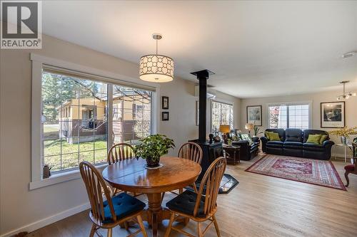 210 Bayview Street, Kaslo, BC - Indoor Photo Showing Dining Room