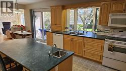 1980 Ethel Street Kelowna, BC V1Y 2Z5