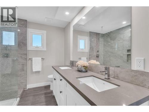 Luxurious Main Bathroom - 488 Sheila Crescent, Kelowna, BC - Indoor Photo Showing Bathroom
