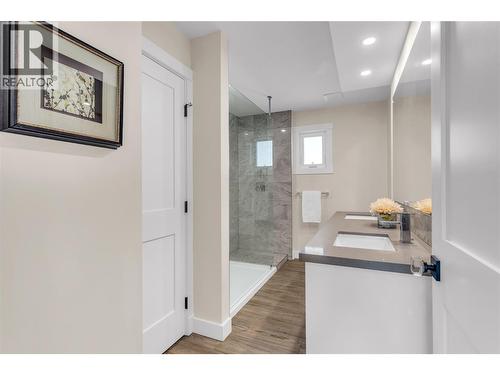 Main bathroom - 488 Sheila Crescent, Kelowna, BC - Indoor Photo Showing Other Room