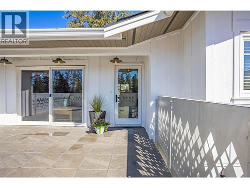 Main second level entry - 488 Sheila Crescent, Kelowna, BC - Outdoor