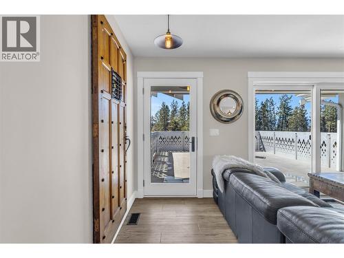 Main entrance into Open plan great room - 488 Sheila Crescent, Kelowna, BC - Indoor