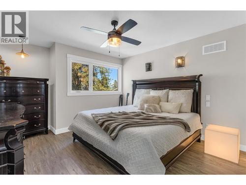 Primary King Size bedroom - 488 Sheila Crescent, Kelowna, BC - Indoor Photo Showing Bedroom