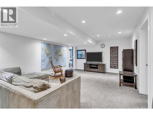 Lower level living space - 2376 Saucier Road, Kelowna, BC - Indoor