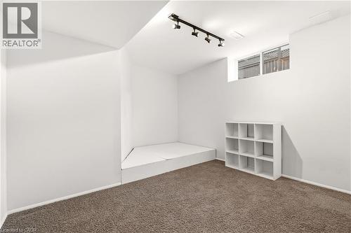 991 Glenwood Avenue, Burlington, ON - Indoor Photo Showing Other Room