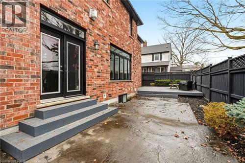 991 Glenwood Avenue, Burlington, ON - Outdoor