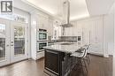 991 Glenwood Avenue, Burlington, ON  - Indoor Photo Showing Kitchen With Upgraded Kitchen 