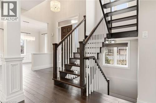 991 Glenwood Avenue, Burlington, ON - Indoor Photo Showing Other Room
