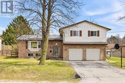 9 HURON DRIVE Brighton, ON K0K 1H0