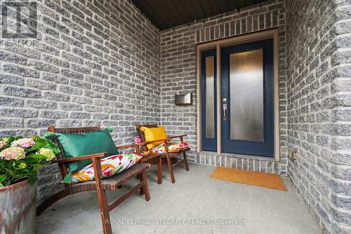 279 Currell Avenue - Photo 2