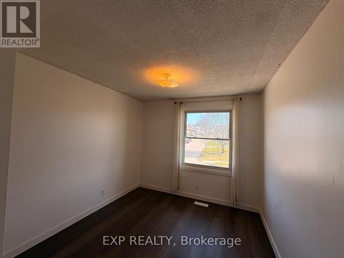 106 Hillmer Road, Cambridge, ON - Indoor Photo Showing Other Room