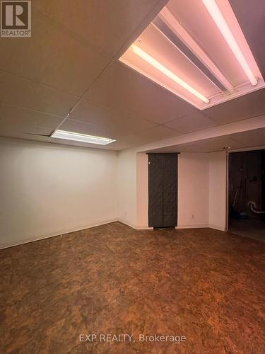 106 Hillmer Road, Cambridge, ON - Indoor Photo Showing Other Room